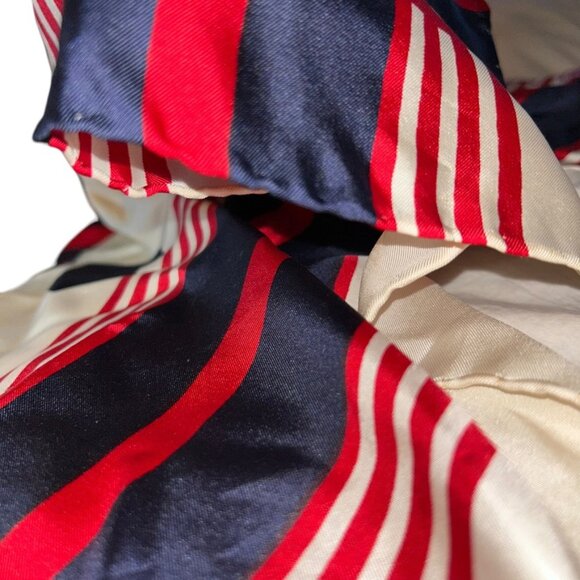 vintage RED WHITE AND BLUE large poka dot print silk hand rolled sewn scarf - Picture 4 of 5
